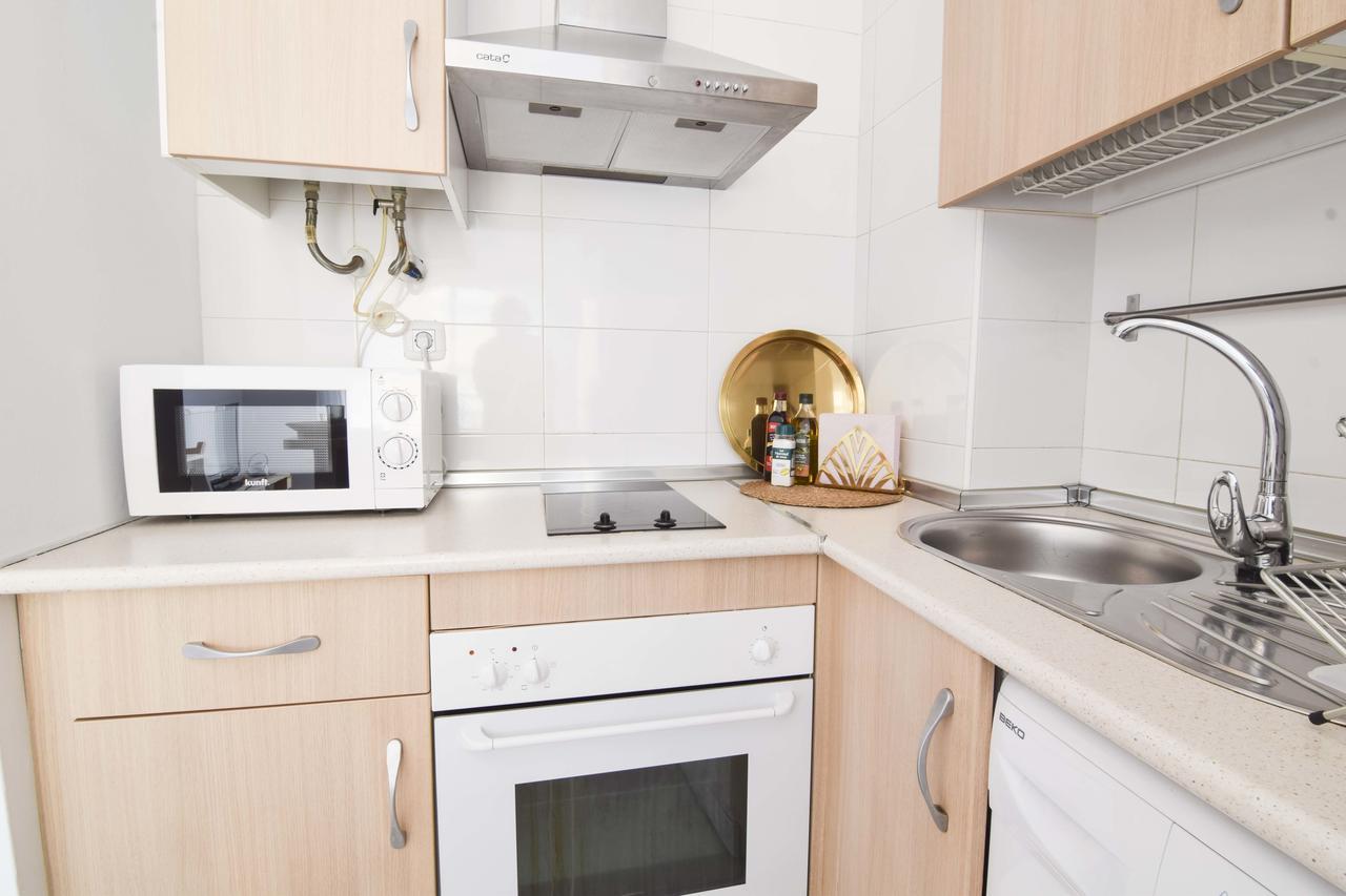 P&P Apartaments Carrera De Capuchinos マラガ エクステリア 写真