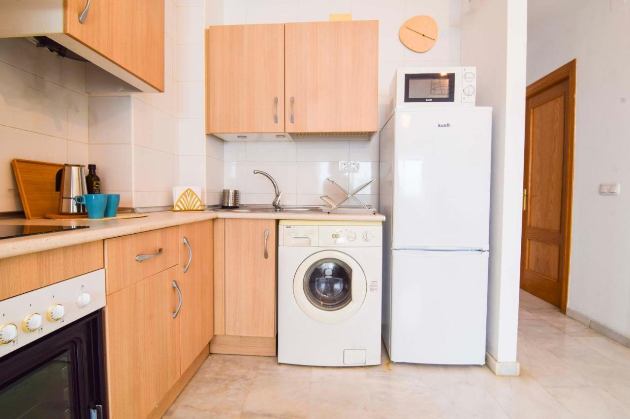 P&P Apartaments Carrera De Capuchinos マラガ エクステリア 写真