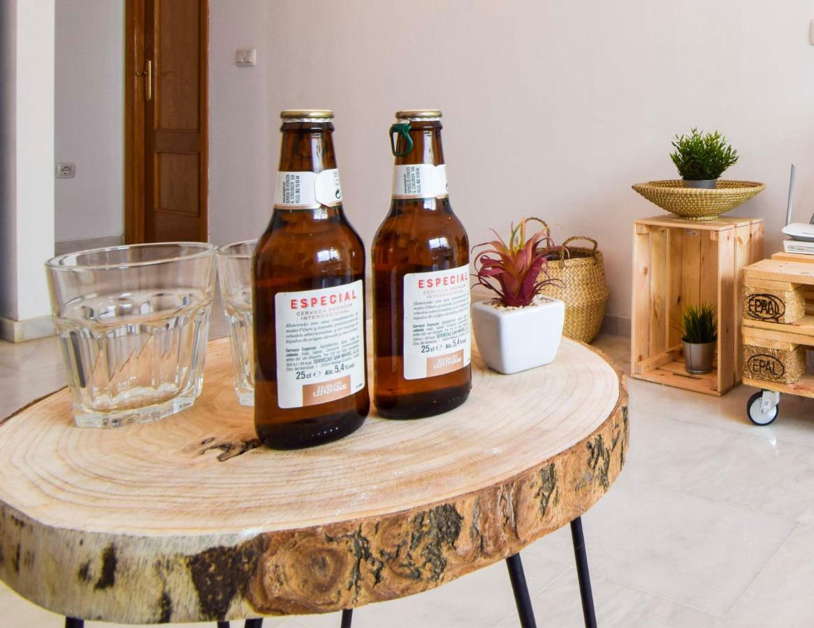 P&P Apartaments Carrera De Capuchinos マラガ エクステリア 写真