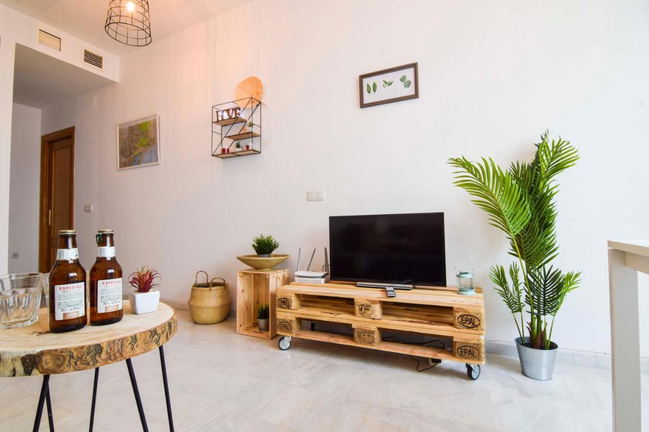 P&P Apartaments Carrera De Capuchinos マラガ エクステリア 写真